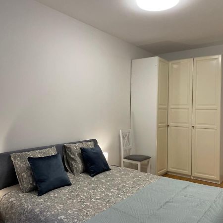 Apartament Przy Atrium Okolice Stacji Metra Rondo Onz Варшава Екстериор снимка